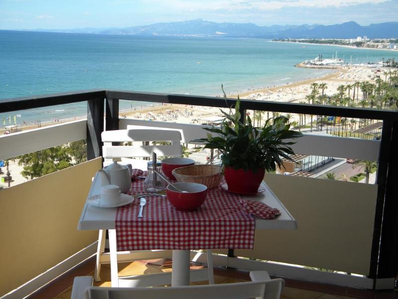 Apartamento Rodas Arysal Salou Eksteriør billede